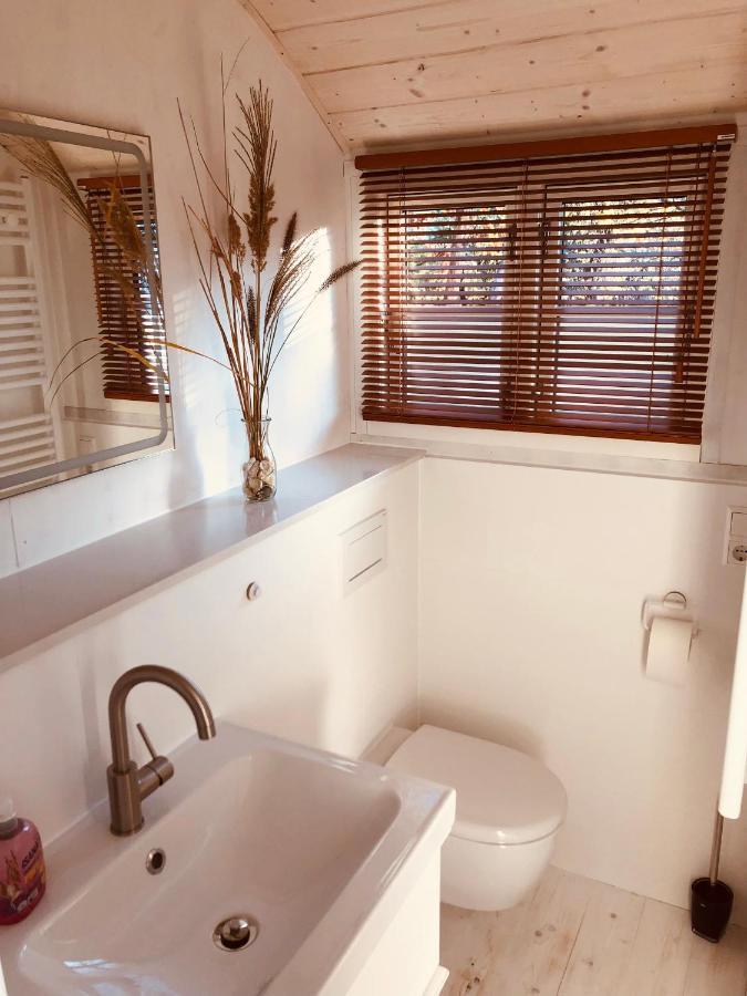 Zirkuswagen Mit Outdoor Whirlpool Und Garten Petershagen-Eggersdorf Zewnętrze zdjęcie