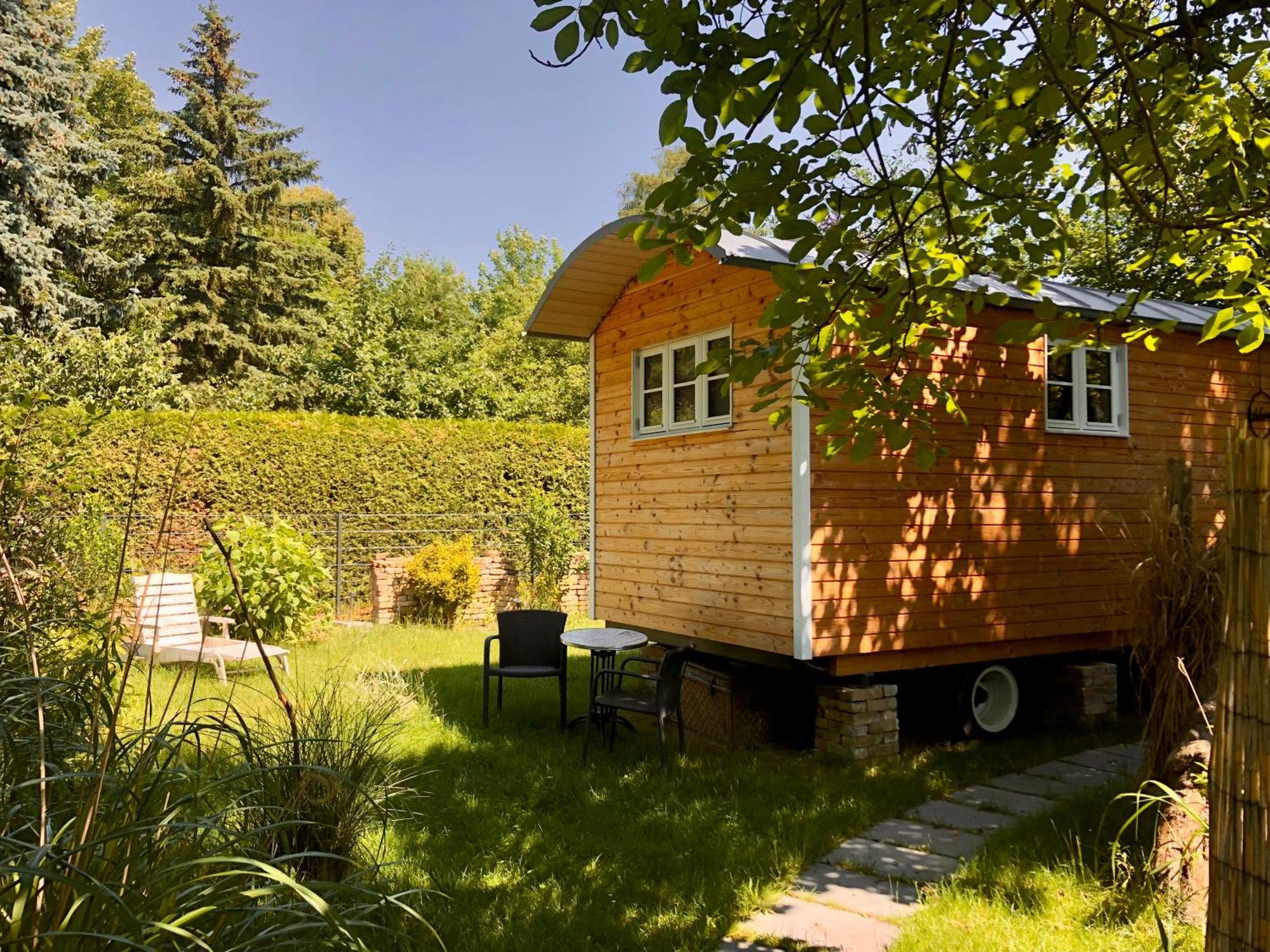 Zirkuswagen Mit Outdoor Whirlpool Und Garten Petershagen-Eggersdorf Zewnętrze zdjęcie